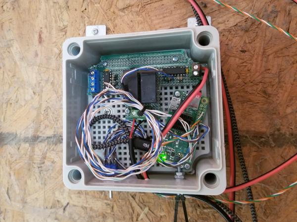 Control board and Raspberry Pi all stuffed into the previous enclosure